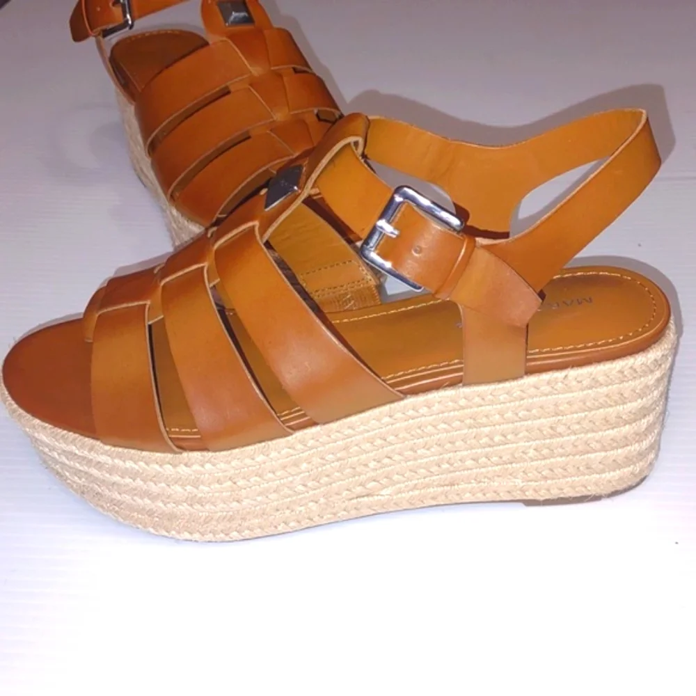 ๐ฃMARC FISHER Joven Espadrille Wedge Sandal in Natural Beige - Picture 15 of 17